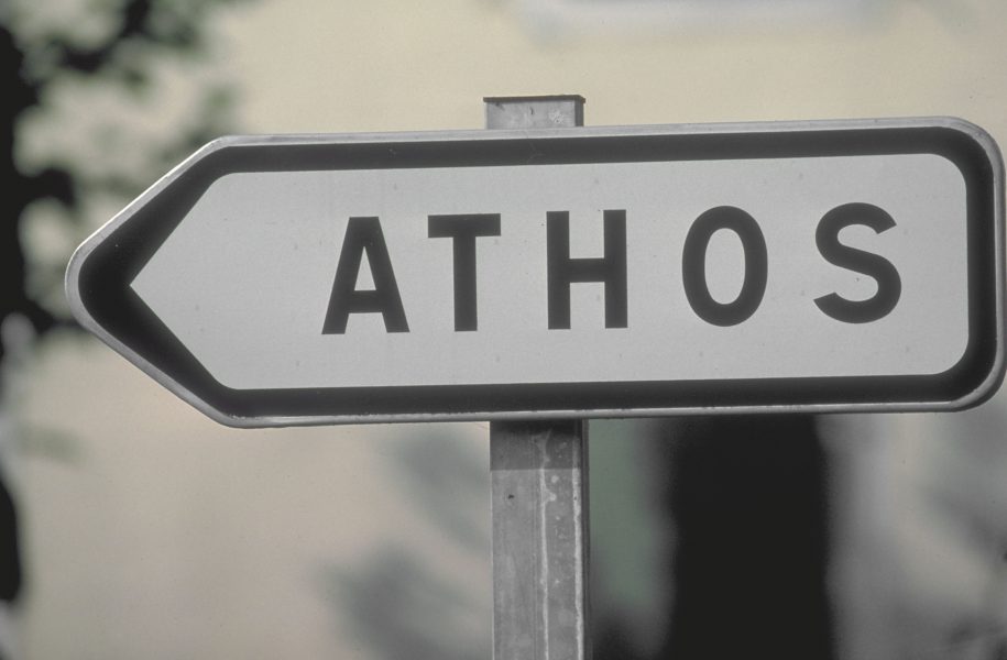 Athos-Immobilien-Pierer-Großaktionär-Dickinger
