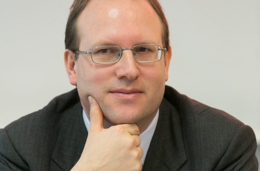 Florian-Nowotny-Investmentbanker-Aldridge